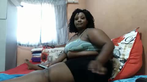 Snapshot of chubbybunnsv chatting on February 5, 2026, 7:13 am chubbybunnsv online show from February 5, 2026, 7:13 am