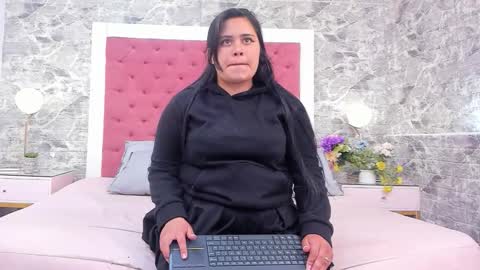 chubbybunny___ online show from January 15, 2026, 11:48 am