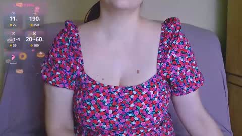 Snapshot of chubbymaia chatting on February 2, 2025, 10:24 am Maia online show from February 2, 2025, 10:24 am