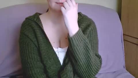 Snapshot of chubbymaia chatting on March 3, 2025, 12:27 pm Maia online show from March 3, 2025, 12:27 pm