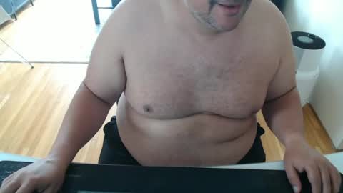 Snapshot of chubbyvix chatting on June 17, 2026, 4:30 pm AstorYvr online show from June 17, 2026, 4:30 pm