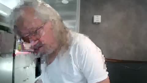 Snapshot of chuck3355257141 chatting on June 29, 2026, 1:11 pm chuck3355257141 online show from June 29, 2026, 1:11 pm