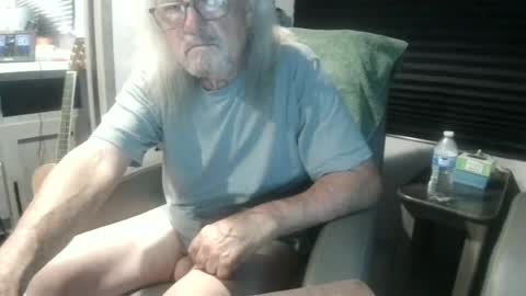 Snapshot of chuck3355257141 chatting on July 16, 2026, 1:00 am chuck3355257141 online show from July 16, 2026, 1:00 am
