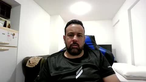 Snapshot of chupamelabi chatting on March 31, 2026, 10:59 am Guillote online show from March 31, 2026, 10:59 am