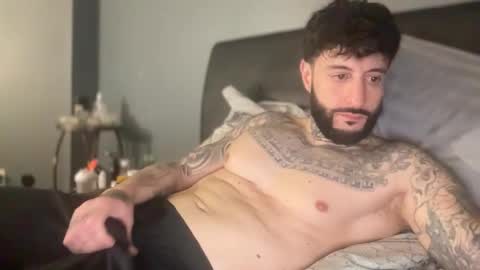 Snapshot of cicigetthe85 chatting on March 3, 2026, 10:59 pm cicigetthe85 online show from March 3, 2026, 10:59 pm