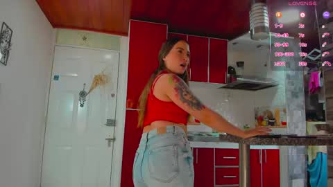 Snapshot of ciindy_lovee chatting on June 3, 2026, 3:50 pm Ciindy Lovers online show from June 3, 2026, 3:50 pm