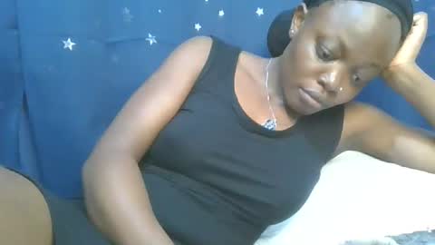 cilia petite online show from September 17, 2025, 12:29 pm