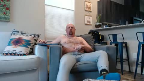 cinapw online show from March 8, 2025, 10:34 pm