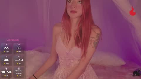 Sofi Eva and Mey online show from November 1, 2025, 9:06 pm