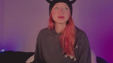 Sofi Eva and Mey online show from January 7, 2026, 3:09 am