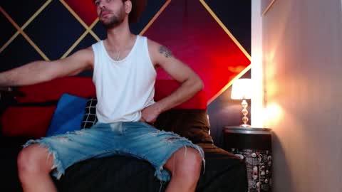 CindyandCarlo online show from December 23, 2024, 3:33 pm