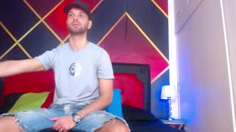 CindyandCarlo online show from March 1, 2025, 12:23 pm