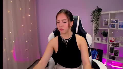 Snapshot of cindysparkl chatting on October 5, 2025, 4:33 am Cindy online show from October 5, 2025, 4:33 am