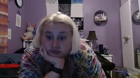 Cinna online show from December 19, 2024, 2:57 pm