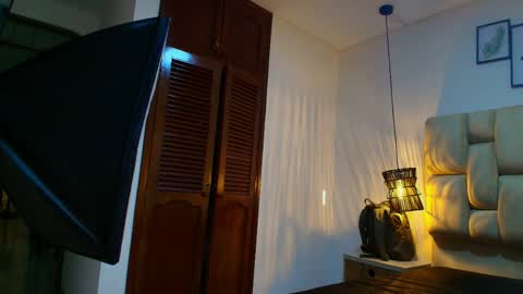 cinthiabaker online show from April 1, 2026, 12:17 pm