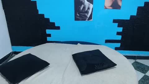 Cinthya online show from September 29, 2025, 6:02 pm