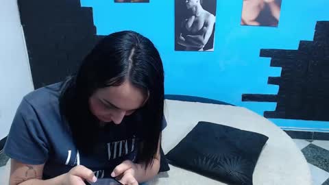 Cinthya online show from October 7, 2025, 6:16 pm