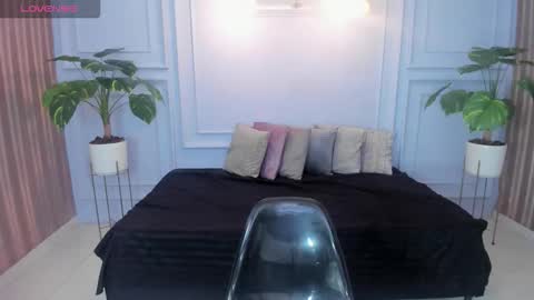  CINTIA  online show from March 26, 2026, 11:27 am