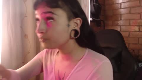 Cintya online show from March 9, 2026, 9:19 pm