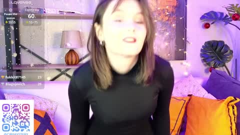 Snapshot of ciriraymond chatting on December 14, 2024, 4:56 am Cirilla online show from December 14, 2024, 4:56 am