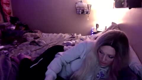 cj_wunderlust online show from November 6, 2025, 6:03 am