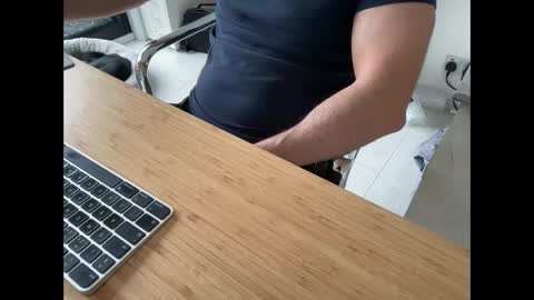 cjamie online show from February 24, 2025, 10:37 am