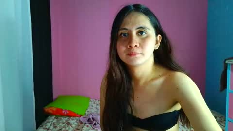 Snapshot of claire19xxx chatting on January 18, 2026, 1:53 am Kassandra online show from January 18, 2026, 1:53 am