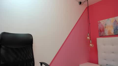 Snapshot of claire_aristizabal chatting on February 5, 2025, 3:55 am claire aristizabal online show from February 5, 2025, 3:55 am