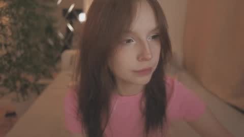 Snapshot of claire_bennett chatting on September 30, 2025, 10:15 pm Claire Bennett online show from September 30, 2025, 10:15 pm