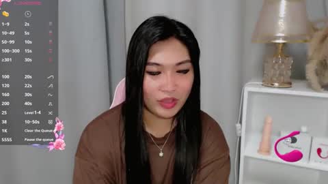 CLAIRE online show from June 10, 2026, 5:56 pm