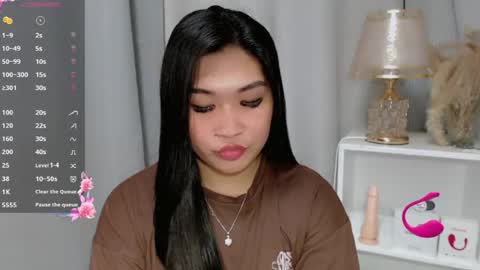 CLAIRE online show from June 13, 2026, 7:06 am