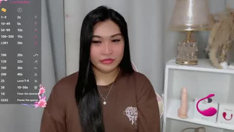 CLAIRE online show from June 29, 2026, 1:55 pm