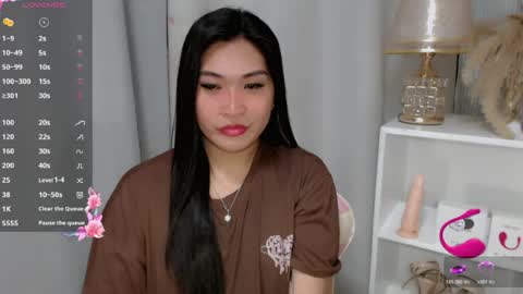 CLAIRE online show from July 17, 2026, 6:20 am