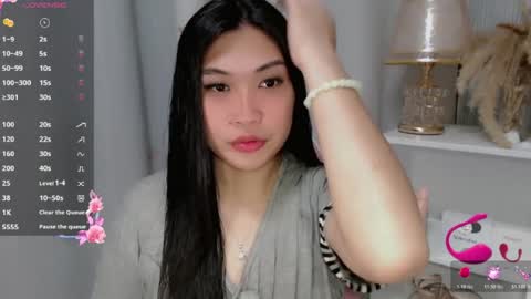 CLAIRE online show from July 20, 2026, 11:23 am