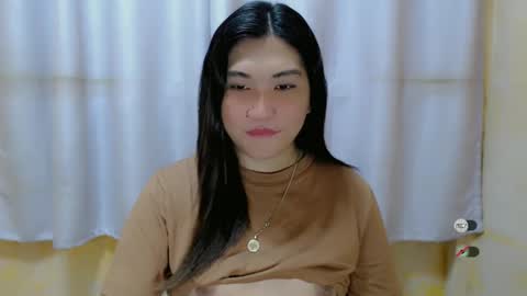 Snapshot of clairewntr_ chatting on December 18, 2024, 5:48 am CLAIRE online show from December 18, 2024, 5:48 am