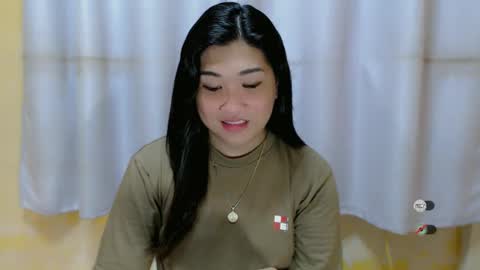 Snapshot of clairewntr_ chatting on January 4, 2025, 7:55 am CLAIRE online show from January 4, 2025, 7:55 am