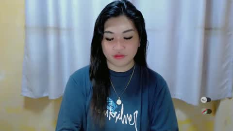 Snapshot of clairewntr_ chatting on January 12, 2025, 9:19 am CLAIRE online show from January 12, 2025, 9:19 am