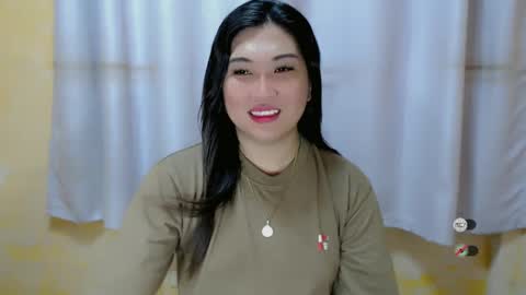 Snapshot of clairewntr_ chatting on January 13, 2025, 8:26 am CLAIRE online show from January 13, 2025, 8:26 am