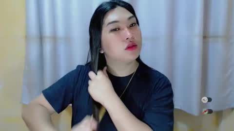 Snapshot of clairewntr_ chatting on January 22, 2025, 3:20 am CLAIRE online show from January 22, 2025, 3:20 am