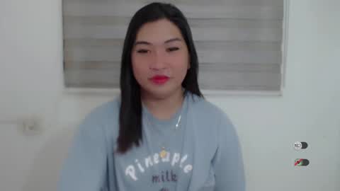 Snapshot of clairewntr_ chatting on January 28, 2025, 2:53 am CLAIRE online show from January 28, 2025, 2:53 am