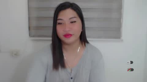 Snapshot of clairewntr_ chatting on January 29, 2025, 12:56 pm CLAIRE online show from January 29, 2025, 12:56 pm