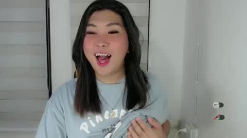 Snapshot of clairewntr_ chatting on February 8, 2025, 9:46 am CLAIRE online show from February 8, 2025, 9:46 am