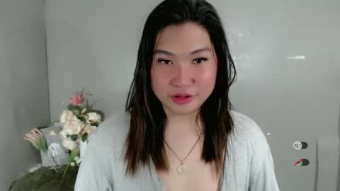 Snapshot of clairewntr_ chatting on February 11, 2025, 8:20 pm CLAIRE online show from February 11, 2025, 8:20 pm