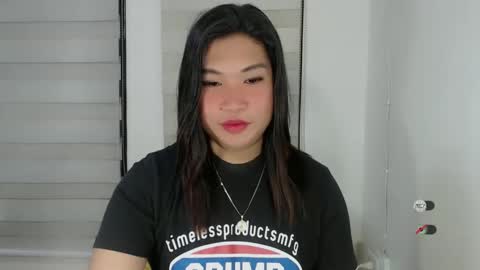 Snapshot of clairewntr_ chatting on February 13, 2025, 2:45 am CLAIRE online show from February 13, 2025, 2:45 am