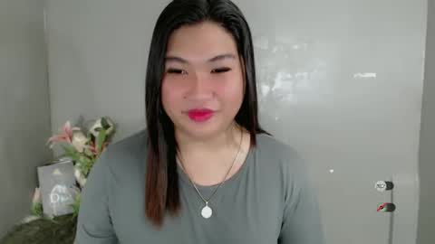 Snapshot of clairewntr_ chatting on February 16, 2025, 4:20 am CLAIRE online show from February 16, 2025, 4:20 am