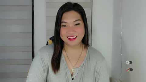 Snapshot of clairewntr_ chatting on February 24, 2025, 10:15 am CLAIRE online show from February 24, 2025, 10:15 am