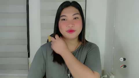 Snapshot of clairewntr_ chatting on March 4, 2025, 3:00 am CLAIRE online show from March 4, 2025, 3:00 am