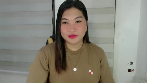 Snapshot of clairewntr_ chatting on March 6, 2025, 3:02 am CLAIRE online show from March 6, 2025, 3:02 am