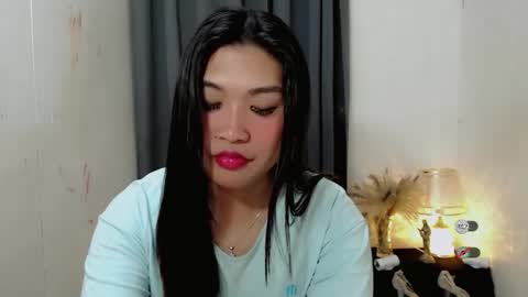 Snapshot of clairewntr_ chatting on September 14, 2025, 6:07 pm CLAIRE online show from September 14, 2025, 6:07 pm