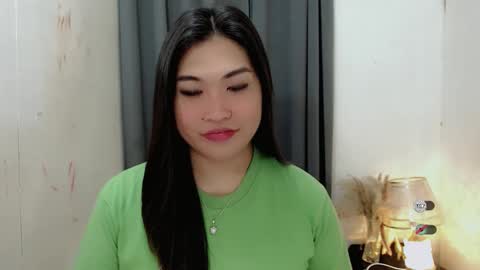 Snapshot of clairewntr_ chatting on October 22, 2025, 6:46 am CLAIRE online show from October 22, 2025, 6:46 am